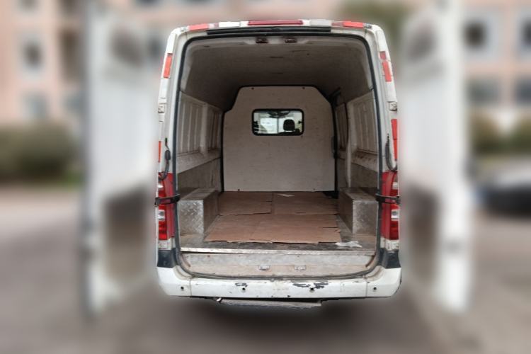 Used Foton Toano 2017 2.8T Facelifted E Van Long Wheelbase 4J28TC3