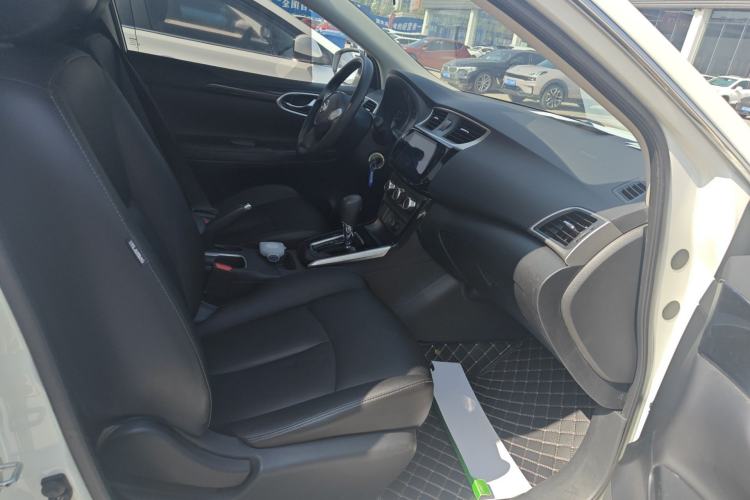 Used Nissan Sylphy 2021 Classic 1.6XL CVT Luxury Edition Right Front Seat