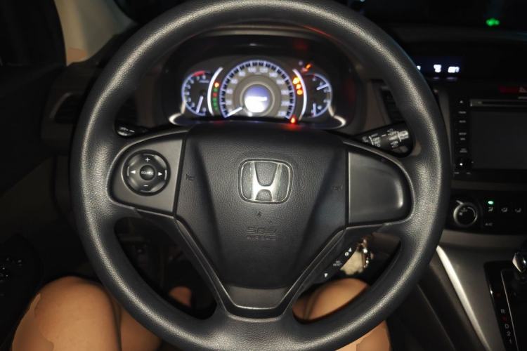 Used Honda CR-V 2012 2.0L two-wheel drive urban version

