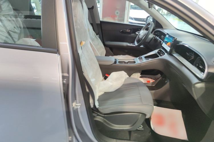 Used Geely Galaxy Geome 2026 Model 310km Youth Edition Right Front Seat