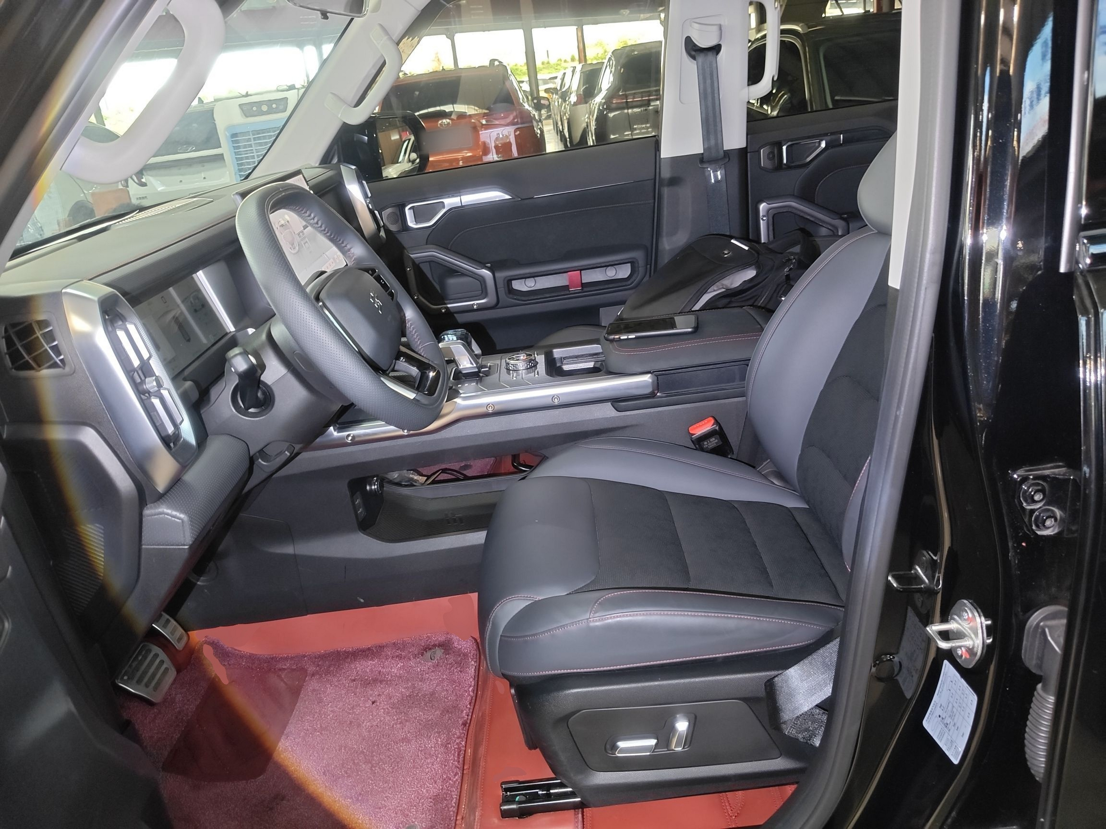 المقاعد الأمامية داخل السيارة