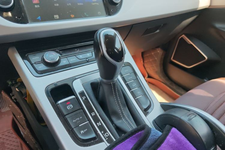 Used Geely Auto Emgrand X7 Sport 2016 1.8TD Automatic Smart Connectivity Version