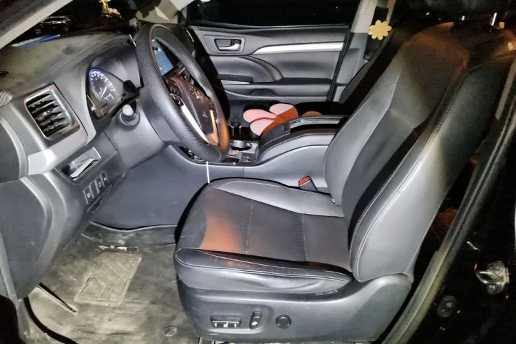 Used Toyota Highlander 2021 2.0T Four-Wheel Drive Luxury Edition 7 Seats Left Front Seat