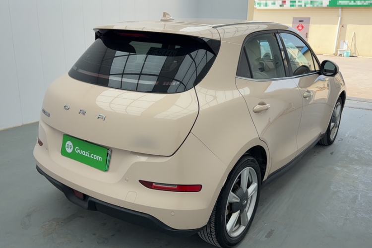 Used ORA Good Cat 2022 Morandi Edition 400km Standard Range Luxury Version Lithium Iron Phosphate