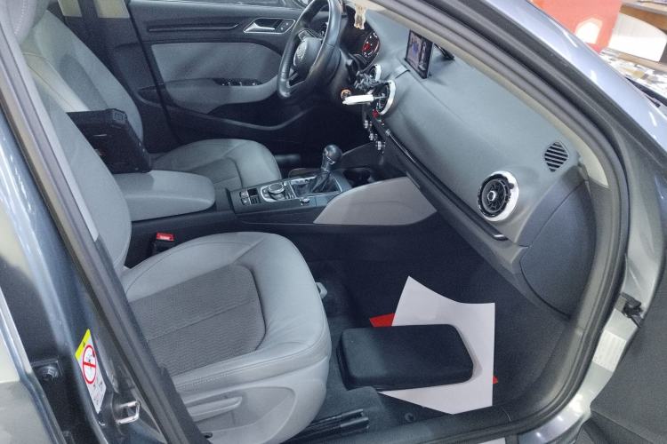 Used Audi A3 2019 Limousine 35 TFSI Fashion Edition China V standard
