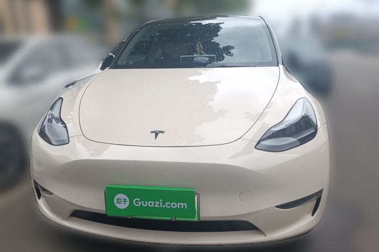 Used Tesla Model Y 2024 Long-Range All-Wheel-Drive Version