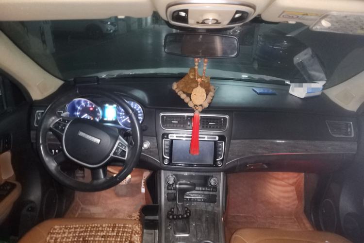 Used Haval H8 2015 2.0T Two-Wheel Drive Comfort Version
