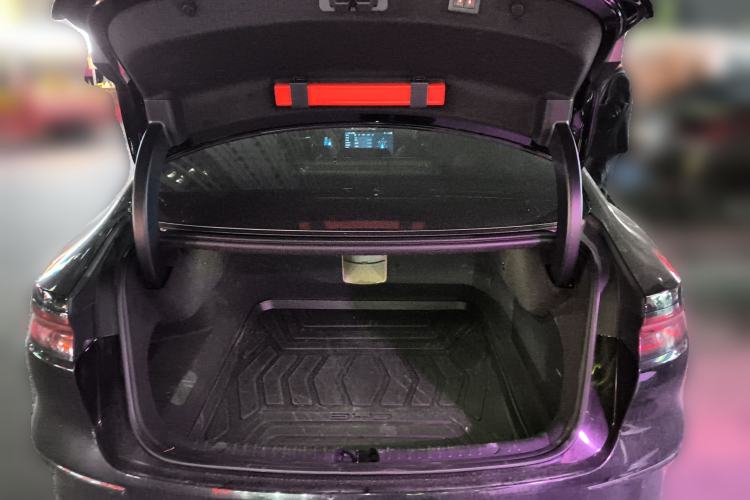 Used BYD Han 2024 EV Glory Edition 605KM Front-Wheel-Drive Premium Model
