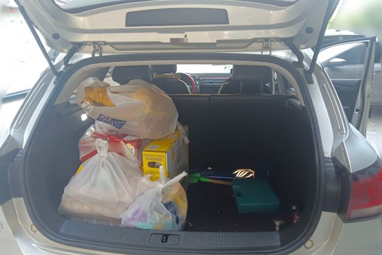 Used Roewe Ei5 2019 Luxury Edition Trunk