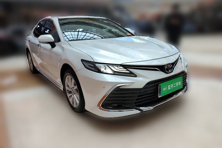 Used Toyota Camry 2023 2.0G Luxury Edition
