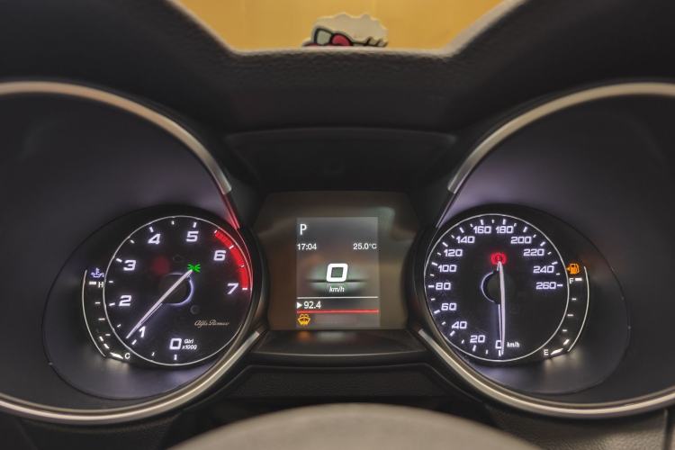 Used Alfa Romeo Stelvio 2017 2.0T 200HP Elite Edition
