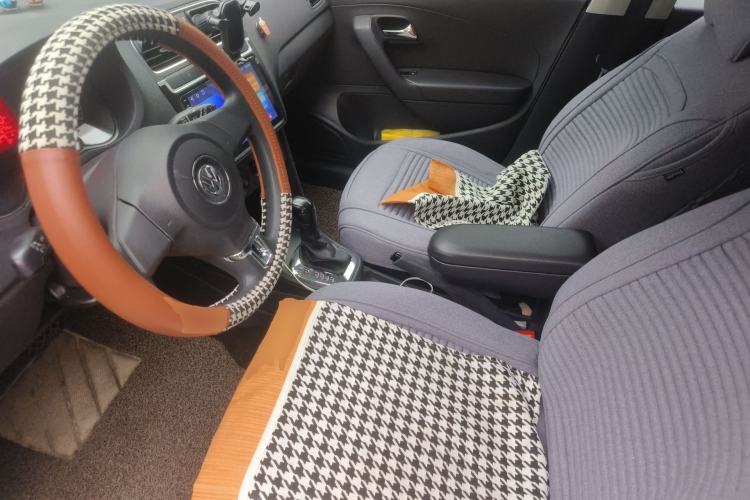 Used Volkswagen Polo 2013 1.4L Automatic Comfort Edition Left Front Seat