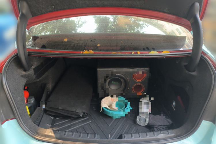 Used BMW 3 Series 2013 320Li Fashion Model Trunk