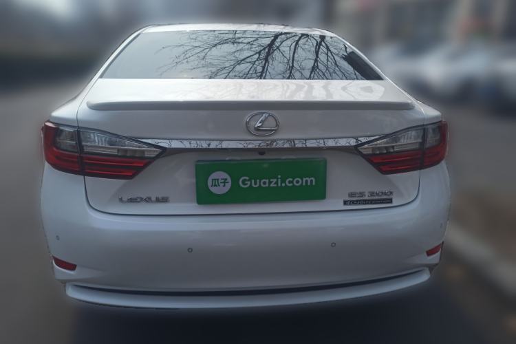 Used Lexus ES 2016 200 Midnight Special Limited Edition Rear