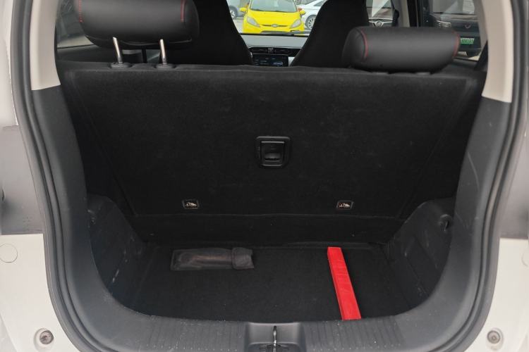 Used Leapmotor T03 2022 Agate Edition Trunk