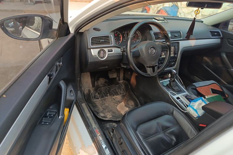 Used Volkswagen Passat 2014 1.8TSI DSG 30th Anniversary Edition
