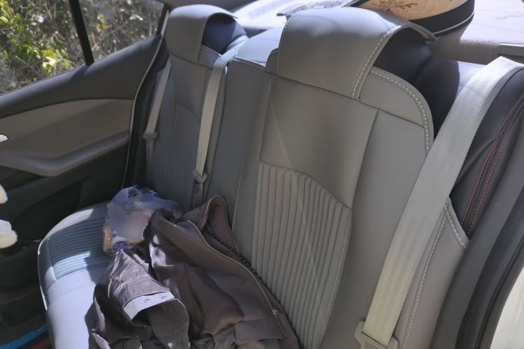 Used Chevrolet Sail 2018 Sail 3 1.5L AMT Happiness Sunroof Edition
