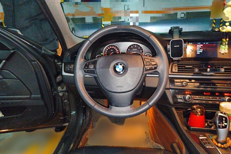 Used BMW 5 Series 2013 525Li Leading Model