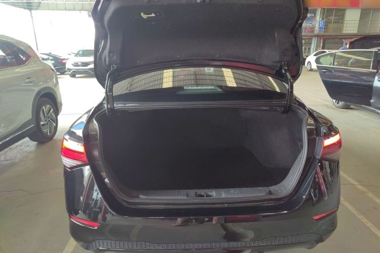 Used Nissan Sylphy 2022 1.6L XL CVT Enjoyment Edition
