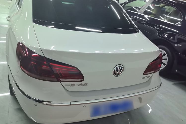 Used Volkswagen FAW-Volkswagen CC 2015 1.8TSI Luxury Model
