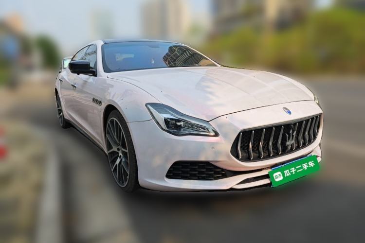 Used Maserati President 2013 3.0T Standard Model Front Right 45 Deg