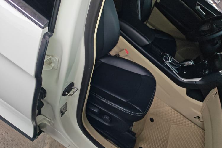 Used Ford Edge 2015 2.0T GTDi Two-Wheel-Drive Elite Edition
