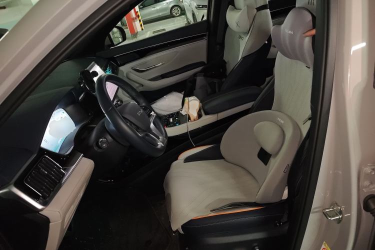 Used BYD Song PLUS New Energy 2023 Champion Edition EV 520KM Flagship Model