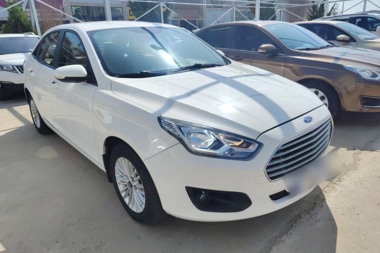 Used Ford Escort 2017 1.5L Automatic Comfort Model Front Right 45 Deg