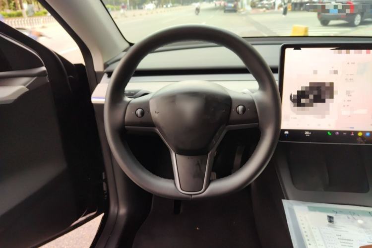 Used Tesla Model Y 2023 Rear-Wheel-Drive Version