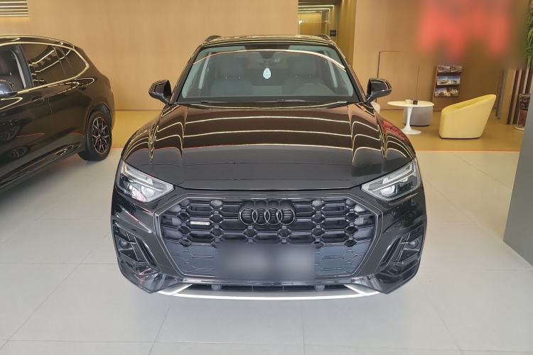 Used Audi Q5L 2022 40T Luxury Dynamic Model
