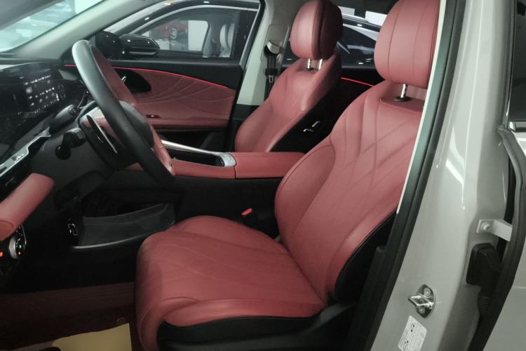 Used EXEED Stellar 2023 400T Two-Wheel Drive Comfort Edition