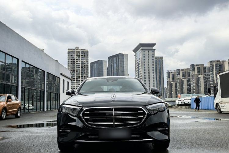 Used Mercedes-Benz E-Class 2026 E 260 L Classic Edition
