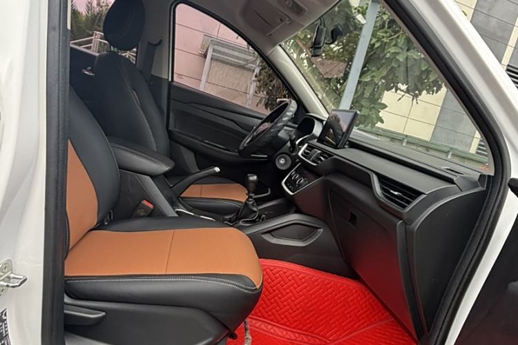 Used Wuling Hongguang S3 2019 1.5L Manual Standard Version China VI Standard