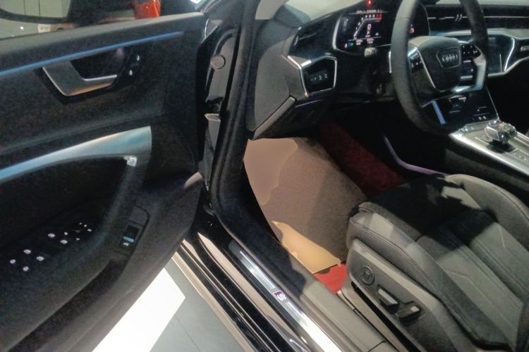 Used Audi A7L 2024 45TFSI S-line Dream-Building Edition Flow Crystal Package