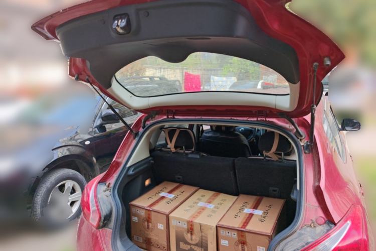 Used Nissan Tiida 2014 1.6L Manual Comfort Model
