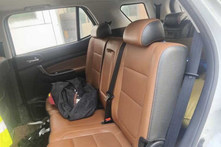 Used CHANGAN OSHAN CX70 2017 CX70T 1.5T Manual Zunqing Edition