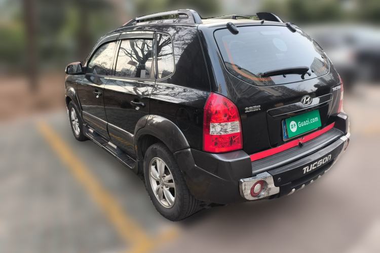 Used Hyundai Tucson 2009 2.0L Manual Two-Wheel Drive Fashion Edition