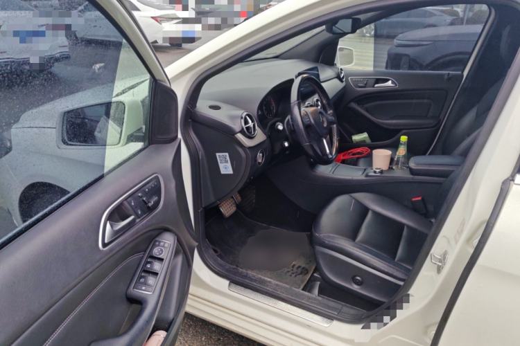 Used Mercedes-Benz B-Class 2012 B 200 Driver Seat