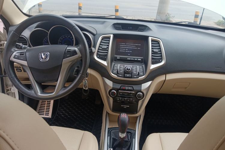 Used CHANGAN Eado 2015 1.6L Manual Luxury Model China V Standard
