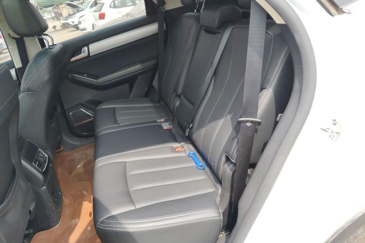 Used BYD Tang 2018 2.0T Automatic SmartConnect Luxury Edition 5 Seats China V Standard