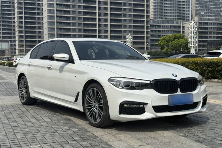 Used BMW 5 Series 2018 Restyled 530Li Leading Edition M Sport Package
