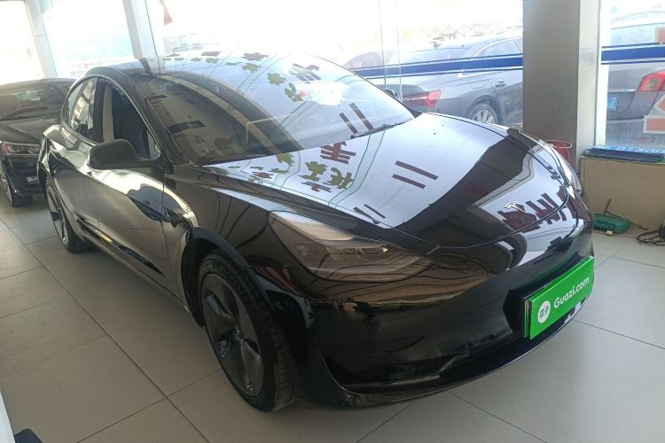 Used Tesla Model 3 2022 Rear-Wheel-Drive Version Front Right 45 Deg