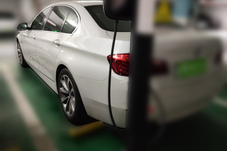 Used BMW 5 Series 2017 525Li Leading Model
