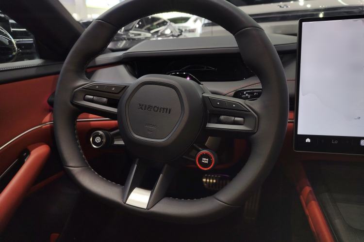 Used Xiaomi Auto SU7 2024 Four-Wheel Drive Ultra-Long Range Advanced Intelligent Driving Max Edition
