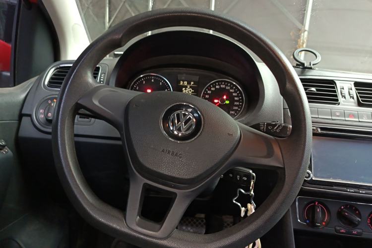 Used Volkswagen Polo 2014 1.6L Automatic Comfort Edition Steering Wheel
