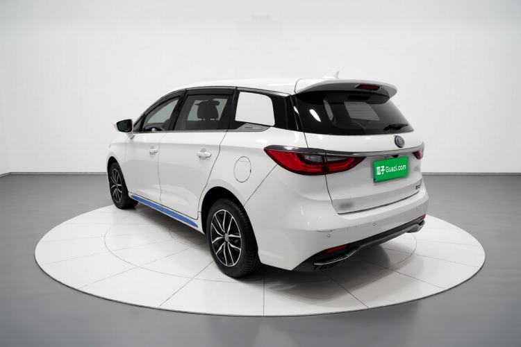 Used BYD Song MAX 2017 1.5T Manual Smart Connect Luxury 7-Seater