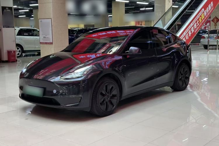 Used Tesla Model Y 2024 Long-Range All-Wheel-Drive Version