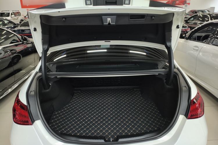 Used Mercedes-Benz C-Class 2022 Restyled C 260 L Sport Edition Trunk