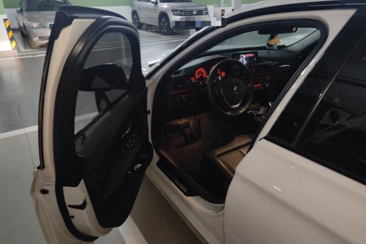 Used BMW 3 Series 2013 Facelifted 328i Sport Design Package