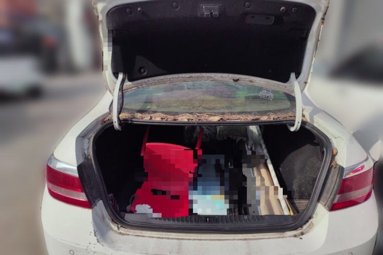 Used Buick GT 2013 GT 1.6L Automatic Fashion Edition Trunk